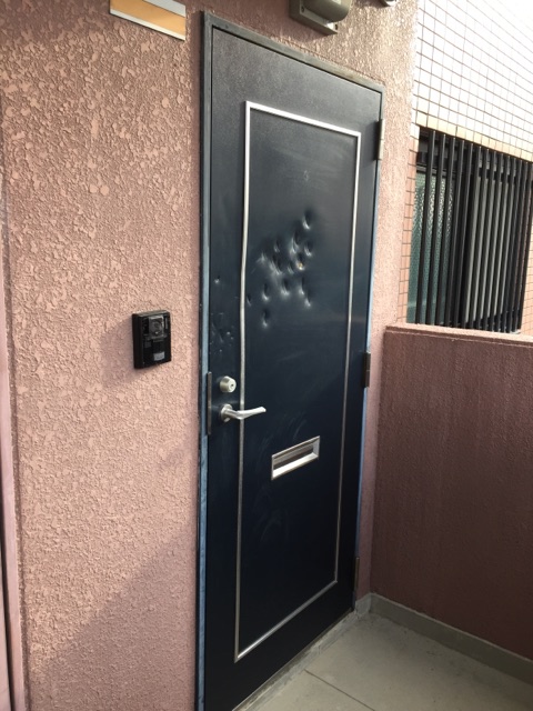 名古屋市北区　マンション玄関ドア　取替工事